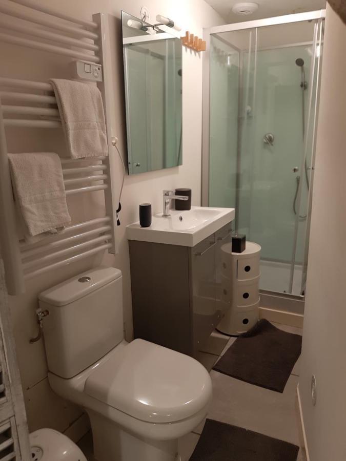 Souplex De La Rue Froide Apartman Caen Kültér fotó