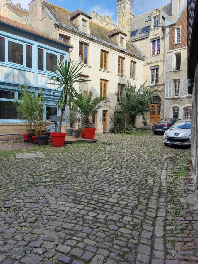 Souplex De La Rue Froide Apartman Caen Kültér fotó